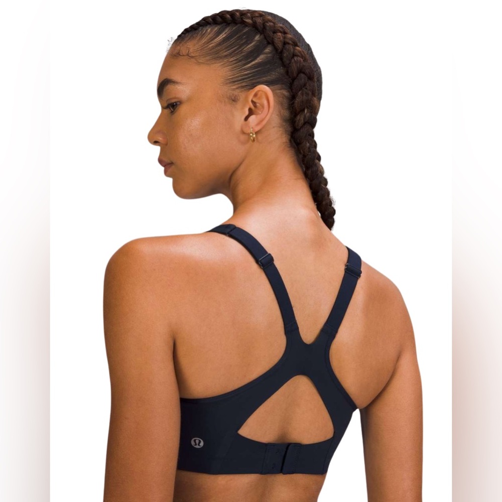 Lululemon All Powered Up Bra *Medium Support, A–G Cups Size 36B True Navy